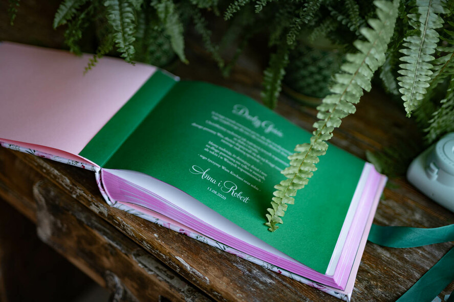 WEDDING GUEST BOOKS Instax Instant Photo Book Presonalised Wedding Guest Book, velvet personalized wedding Photo Booth Book