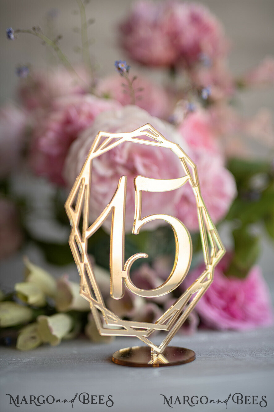 TABLE DECOR SIGNS Acrylic table decor Numbers Acrylic Gold Table Numbers, Geometric Acrylic and gold Sign, Gold Plexi Table Numbers, Luxury Wedding Table Decor,3D Wedding Signage Golden mirror table numbers