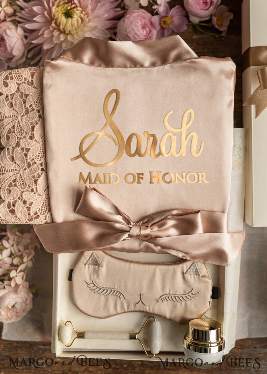 BRIDESMAID/BEST MAN BOX WILL YOU BE MY BRIDESMAID Bridesmaid Luxury Satin Robe, Maid og Honor Gift Box, Spa Day cosmetic wedding set