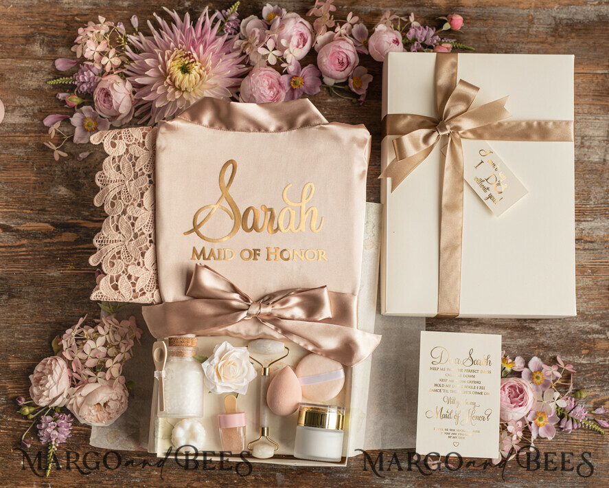 BRIDESMAID/BEST MAN BOX WILL YOU BE MY BRIDESMAID Bridesmaid Luxury Satin Robe, Maid og Honor Gift Box, Spa Day cosmetic wedding set