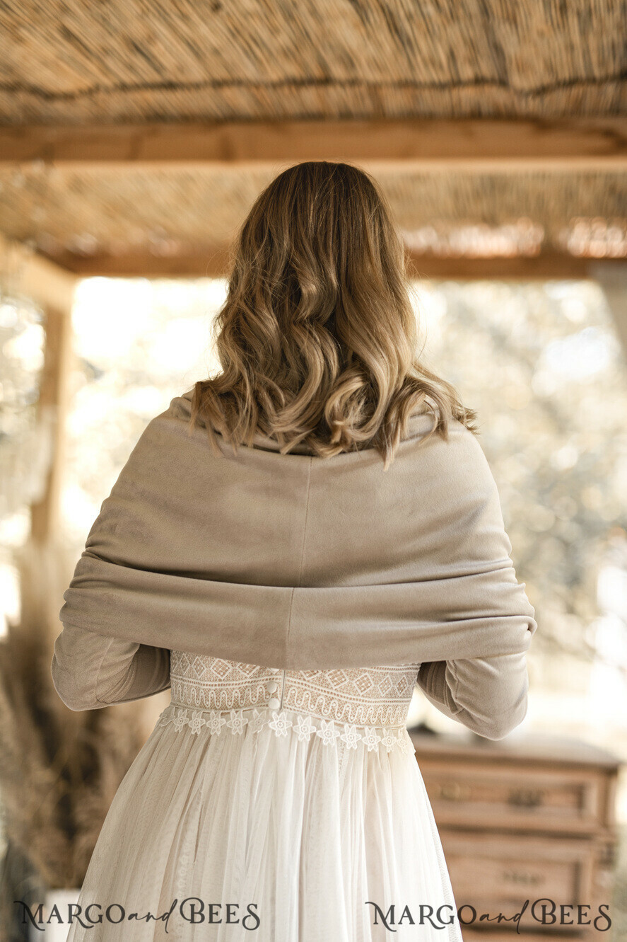 BRIDE bolero, robes, garter WEDDING BOLERO & SHRUGS jacket or blouse, classy wedding bolero, beige wedding jacket, detachable long sleeve