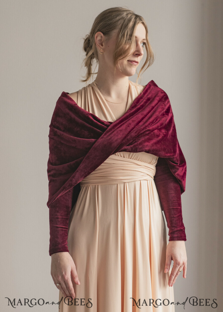 BRIDE bolero, robes, garter WEDDING BOLERO & SHRUGS maroon burgundy marsala velvet bolero with sleeves for bridesmaid, Wedding dress topper for maid of honour, cover for wedding dress, perfect white wedding bolero, velvet wedding bolero