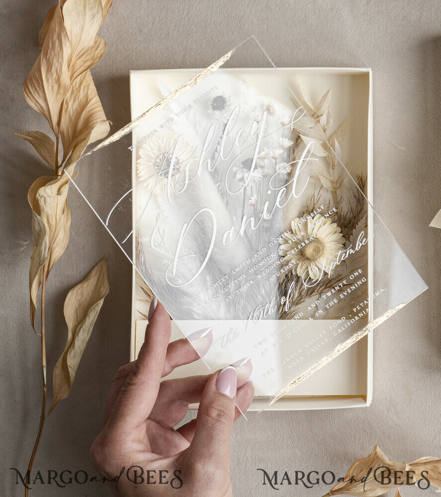 WEDDING INVITATIONS Invitations for VIP/ boxed Invites for Parents Natural Dried Flowers Wedding Invitations in velvet box, Plexi Glamour Boxed Wedding Invitation Suite Luxury, Romantic Velvet Wedding Cards, Bespoke Golden Invites