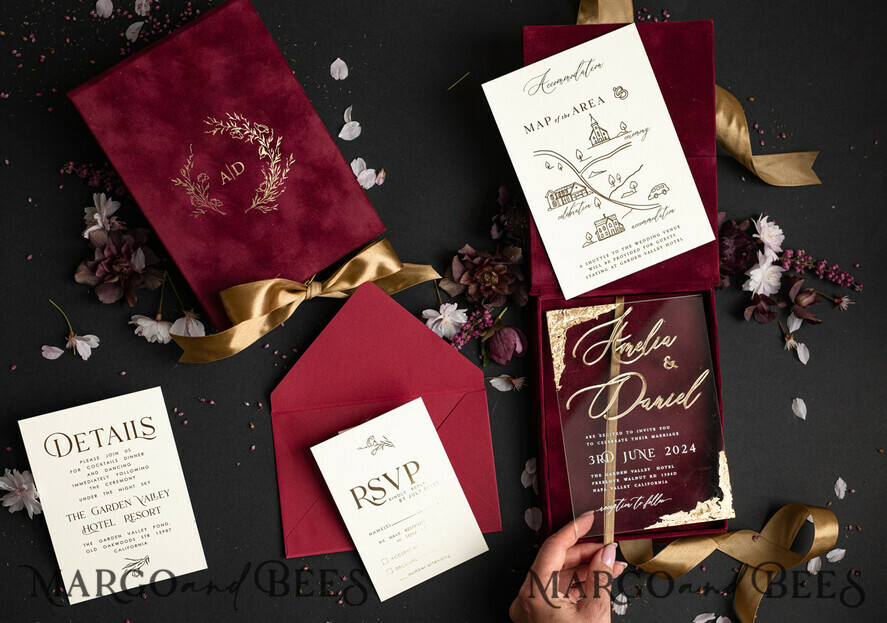 WEDDING INVITATIONS Invitations for VIP/ boxed Invites for Parents Burgundy Boxed Wedding Invitation set ,3D Golden Plexi Wedding Invitation Suite Luxury Box, Elegant Boho Velvet Wedding Cards, Bespoke Golden Invites
