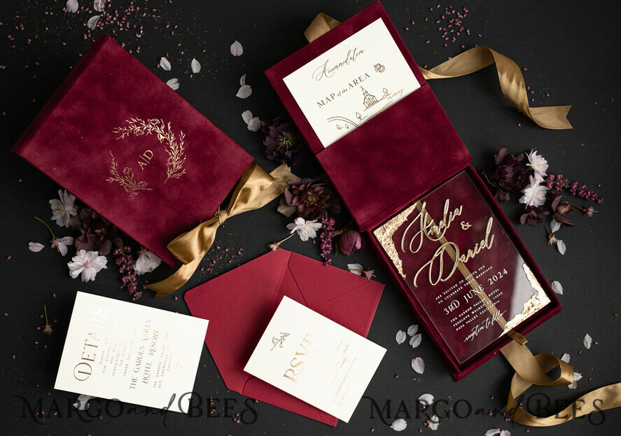 WEDDING INVITATIONS Invitations for VIP/ boxed Invites for Parents Burgundy Boxed Wedding Invitation set ,3D Golden Plexi Wedding Invitation Suite Luxury Box, Elegant Boho Velvet Wedding Cards, Bespoke Golden Invites