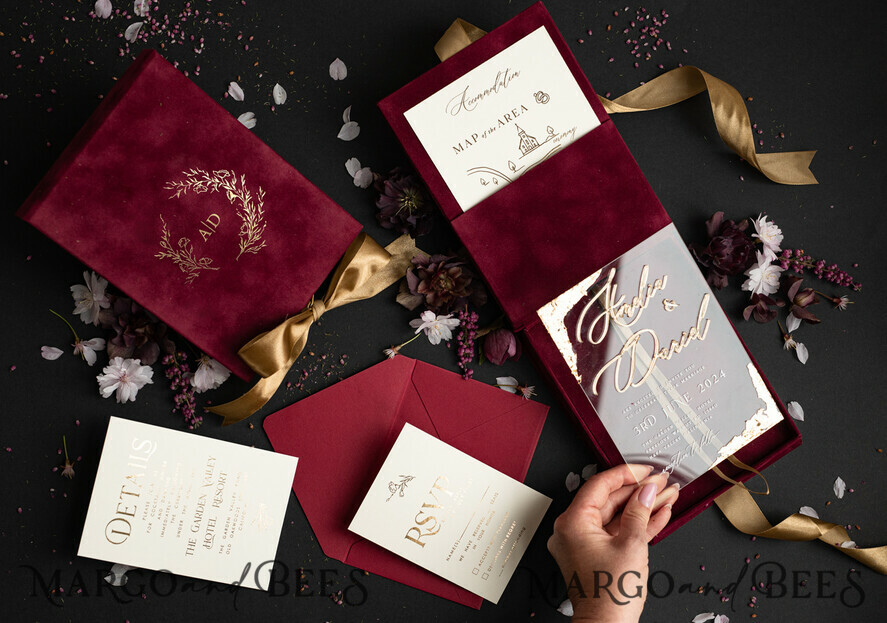 WEDDING INVITATIONS Invitations for VIP/ boxed Invites for Parents Burgundy Boxed Wedding Invitation set ,3D Golden Plexi Wedding Invitation Suite Luxury Box, Elegant Boho Velvet Wedding Cards, Bespoke Golden Invites