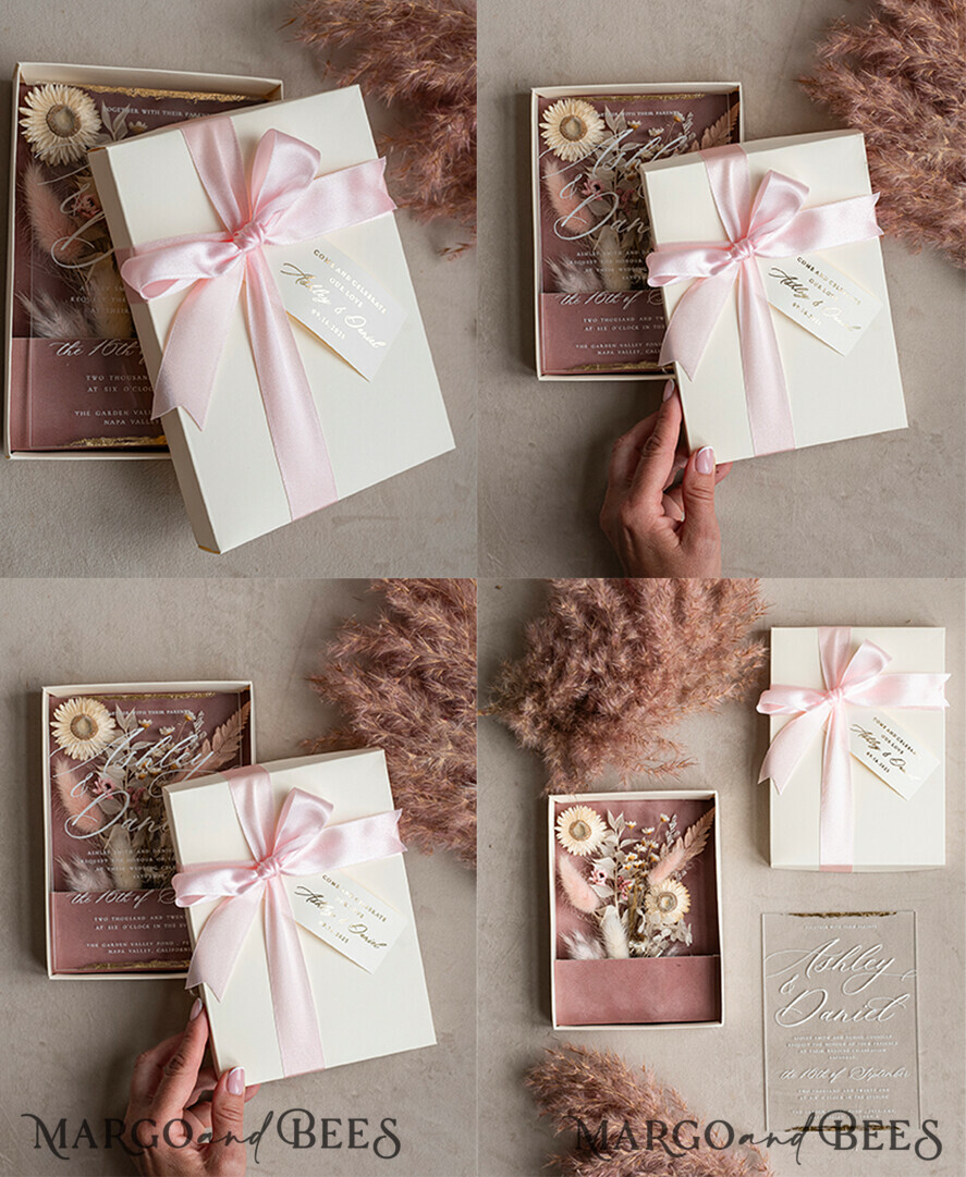 HOCHZEITS EINLADUNGEN Einladungen für VIP/ Boxeinladungen für Eltern Natürliche getrocknete Blumen Hochzeitskarten in Samtbox, Plexi Glamour Box Hochzeits-Einladungssuite Luxus, romantische Samt-Hochzeitseinladungen, maßgeschneiderte goldene Einladungen.