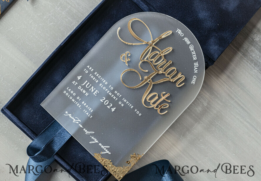 WEDDING INVITATIONS Invitations for VIP/ boxed Invites for Parents Vip Navy Blue Gold Foil Wedding Invitations in velvet box, Plexi Glamour Wedding Invitation Suite Luxury Box, Romantic Velvet Wedding Cards, Bespoke Golden Invites
