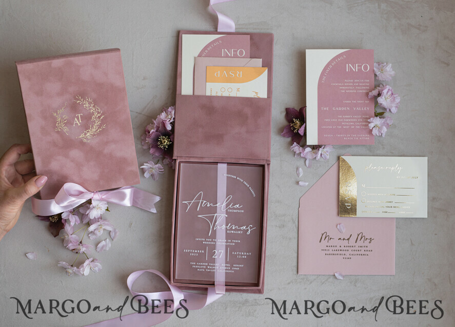 WEDDING INVITATIONS Invitations for VIP/ boxed Invites for Parents Acrylic Wedding Invitations in velvet box, Frozen Plexi Glamour Wedding Invitation Suite Luxury Box, Elegant Velvet Wedding Cards, Bespoke Golden Invites