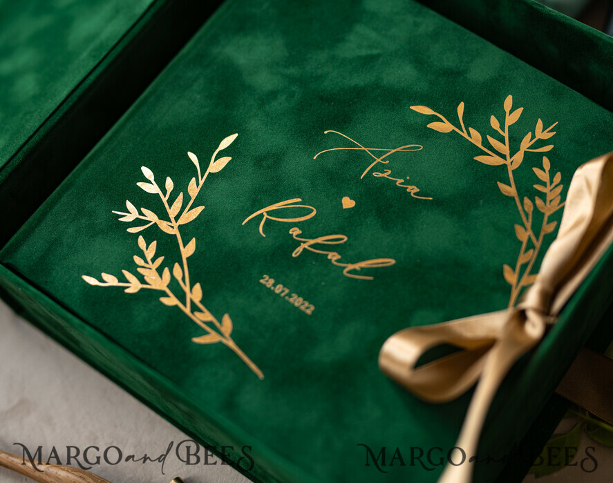 WEDDING GUEST BOOKS Velvet Instax Guestbook Boho green Pink Instax velvet Wedding GuestBook Gold, Velvet photo box Instant Wedding Guest Book, Polaroid velvet Guestbook Pink photo box Golden wedding