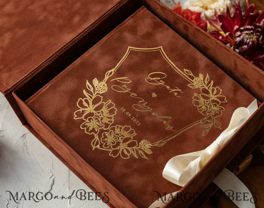 WEDDING GUEST BOOKS Velvet Instax Guestbook terracotta Gold Presonalised Wedding Guest Book, Velvet Memory Photo Fall Wedding , Luxury Wedding Guest Book, Polaroid velvet Guest book