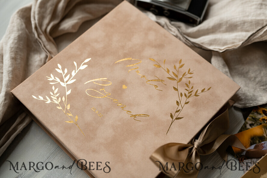 HOCHZEITS-GÄSTEBÜCHER Box mit Urlaub nicht für das Brautpaar gold beige tan Alternative Gästebuch Hochzeits Mad Lib Blätter in Samtbox Hochzeitsrat Mad Lib Box Instax Hinterlasse eine Notiz für Braut und Bräutigam Personalisierte Box