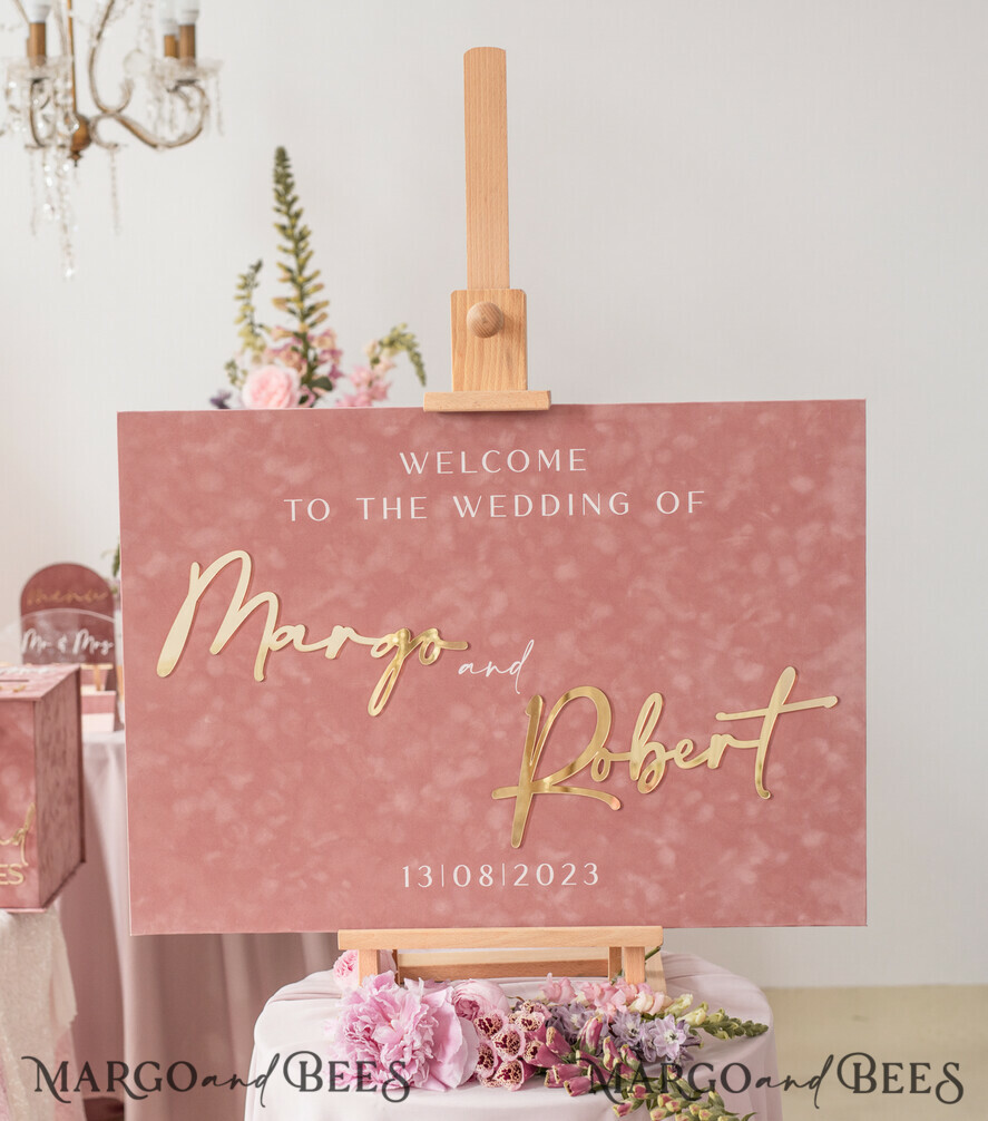TABLE PLANS AND WEDDING WELCOME SIGNS plexi gold / velvet Luxury Velvet blush pink Wedding Welcome Sign, Golden Wedding Decor, Personalised Wedding Sign, Wedding Gift, Welcome Wedding Board BpPXSet