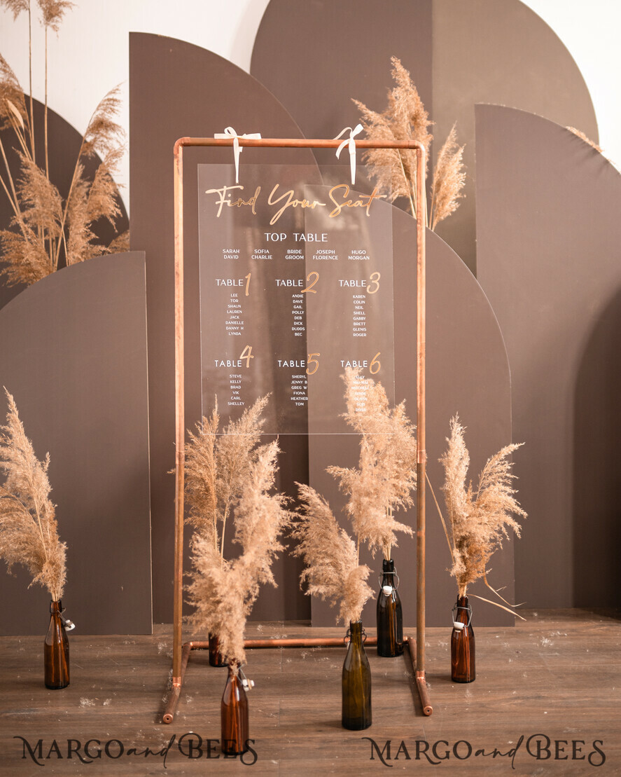 TABLE PLANS AND WEDDING WELCOME SIGNS plexi gold / velvet beige velvet and Gold Modern velvet Seating Chart, 3d Elegant Find Your Seat - Seating Plan , Luxury Wedding Table Plan, Wedding Decoration with golden letters - Golden Reception Signage - Custom Ceremony Sign