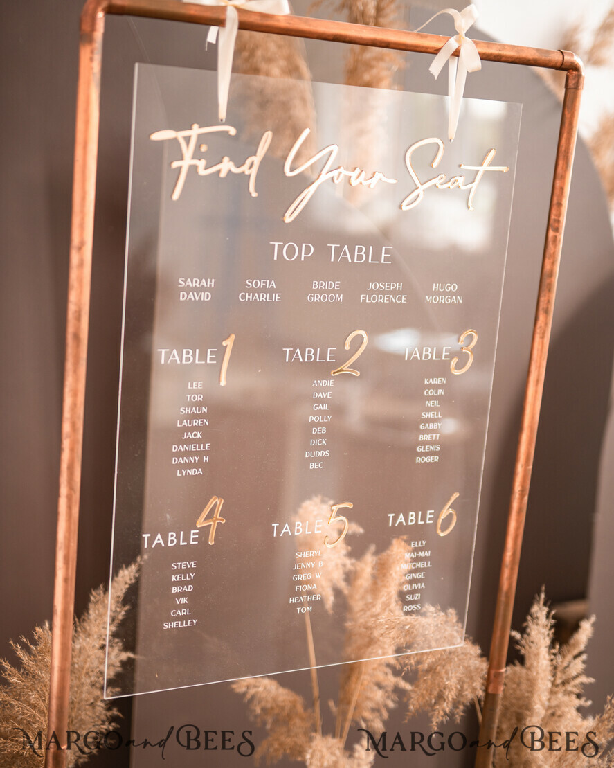 TABLE PLANS AND WEDDING WELCOME SIGNS plexi gold / velvet beige velvet and Gold Modern velvet Seating Chart, 3d Elegant Find Your Seat - Seating Plan , Luxury Wedding Table Plan, Wedding Decoration with golden letters - Golden Reception Signage - Custom Ceremony Sign