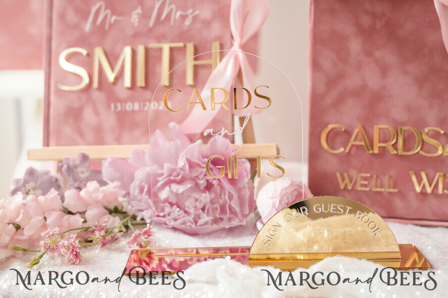 TABLE PLANS AND WEDDING WELCOME SIGNS plexi gold / velvet blush pink velvet and Gold Modern velvet Seating Chart, 3d Elegant Find Your Seat - Seating Plan , Luxury Wedding Table Plan, Wedding Decoration with golden letters - Golden Reception Signage - Custom Ceremony Sign