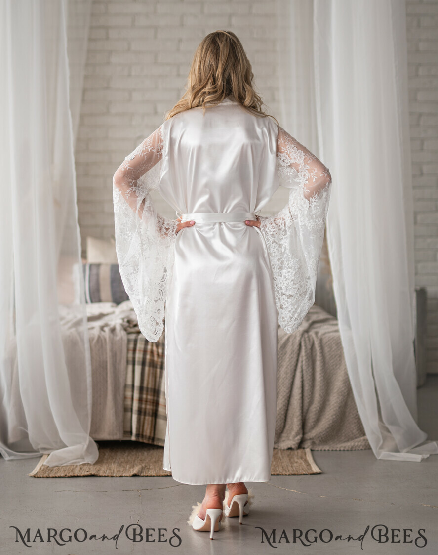 BRIDE bolero, robes, garter Bridal Robes Personalised Satin Robes, Luxury Bride Dressing Gowns, Sexy Lace sleeves Wedding Robes, Get Ready Bridal Robes with name on it, Hen Party Lace Silk Robes