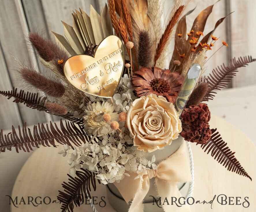 NEWLY WEDS COUPLE GIFTS Geldgeschenk zur Hochzeit Geschenkschachtel für Geld Geldgeschenk zur Hochzeit mit Strauß aus Trockenblumen personalisiert