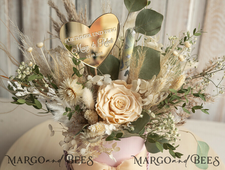 NEWLY WEDS COUPLE GIFTS Geldgeschenk zur Hochzeit Geschenkschachtel für Geld Geldgeschenk zur Hochzeit mit Strauß aus Trockenblumen personalisiert