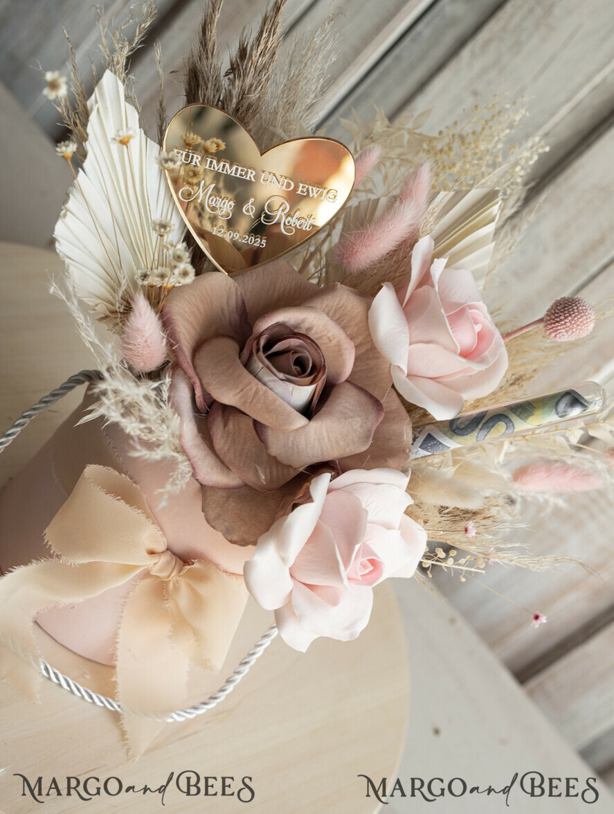 NEWLY WEDS COUPLE GIFTS Geldgeschenk zur Hochzeit Geschenkschachtel für Geld Geldgeschenk zur Hochzeit mit Strauß aus Trockenblumen personalisiert