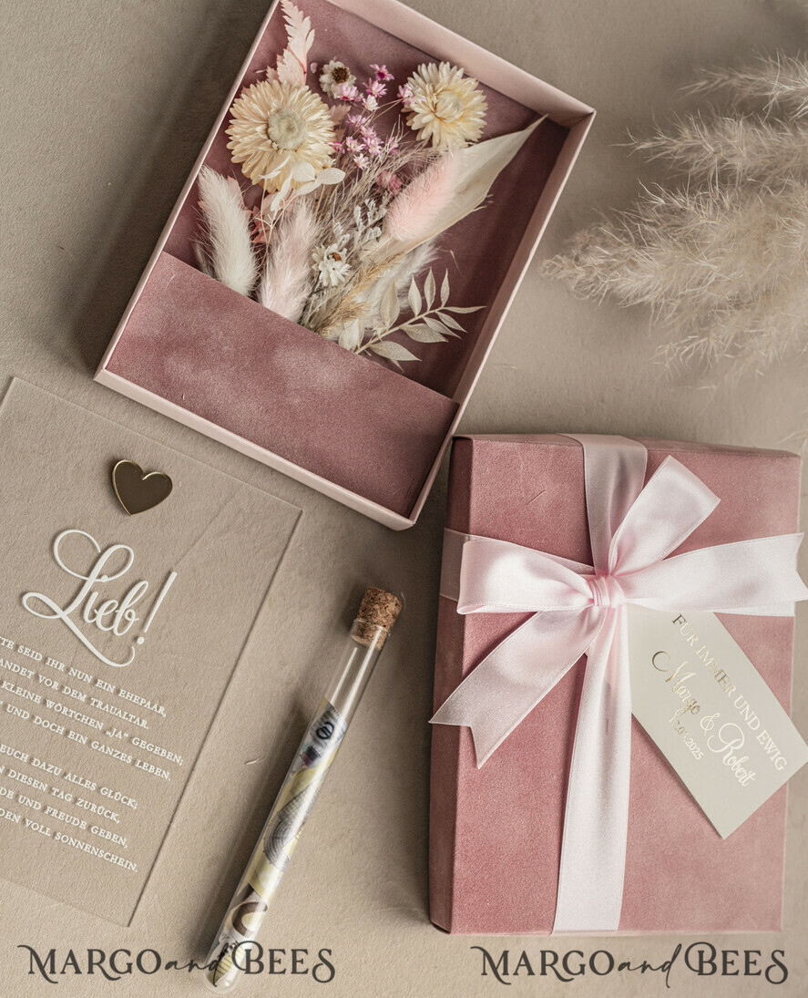 NEWLY WEDS COUPLE GIFTS Geldgeschenk zur Hochzeit Geschenkschachtel für Geld Geldgeschenk zur Hochzeit mit Strauß aus Trockenblumen personalisiert