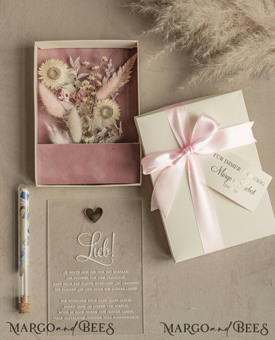FRISCH VERHEIRATETES PAAR GESCHENKE Geldgeschenk zur Hochzeit Geschenkschachtel für Geld Geldgeschenk zur Hochzeit mit Strauß aus Trockenblumen personalisiert, Reagenzglas für Geld.