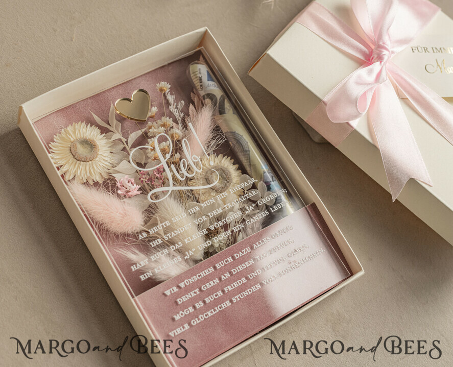 FRISCH VERHEIRATETES PAAR GESCHENKE Geldgeschenk zur Hochzeit Geschenkschachtel für Geld Geldgeschenk zur Hochzeit mit Strauß aus Trockenblumen personalisiert, Reagenzglas für Geld.