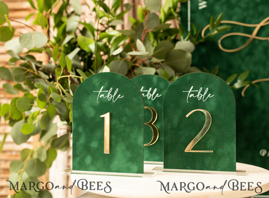 TABLE DECOR SIGNS Velvet table Numbers and Decor Arch Table Number, Luxury Green Velvet Arched Table numbers with acrylic stand, green and Gold Wedding Table Decor, 3D Golden Letters, Wedding signage