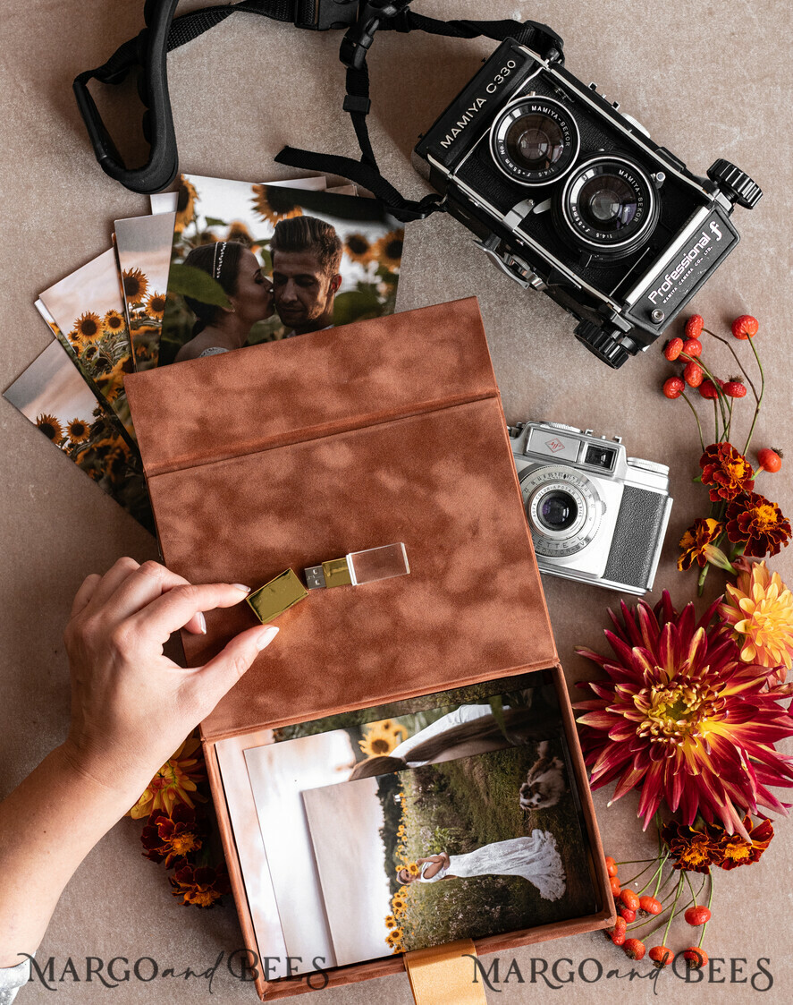 PHOTO ALBUM/ PHOTO BOX Velvet Photo Box Photographer Box Terracotta Velvet Photo Box Photographer Box Wedding Memory Box, Burnt Orange Custom Keepsake Box, Rust Photographer Gifts for Clients, Wedding Pictures packaging, Custom photography Copper box