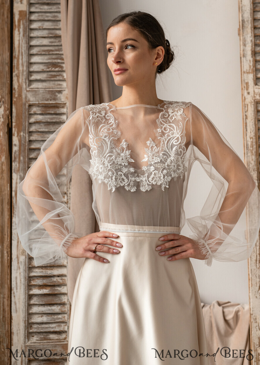 BRIDE bolero, robes, garter LACE WEDDING BOLERO Ivory Lace Wedding bolero puff sleeve, Shrug Women Wedding, Bridal Backless Coverup, Ivory Blouse for Bride, Bridal Lace Blouse, dress capalet