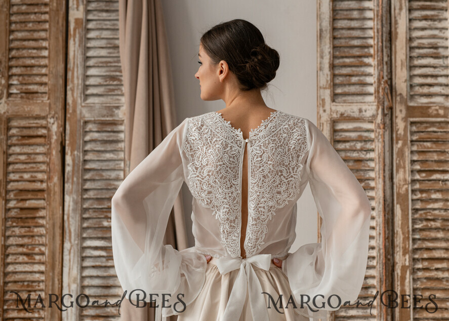 BRAUT Bolero, Kleider, Strumpfband SPITZEN HOCHZEITSBOLERO Elfenbein Seide und Spitze Hochzeitsbolero mit langen Ärmeln, Shrug Damen Hochzeitsjacke, Braut Rückenfreies Cover-up, Elfenbein Bluse für die Braut, Braut Spitze Bluse, Kleid Capelet