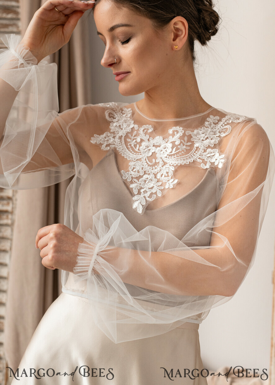 BRIDE bolero, robes, garter LACE WEDDING BOLERO Ivory Lace Wedding bolero long sleeve, Shrug Women Wedding, Bridal Backless Coverup, Ivory Blouse for Bride, Bridal Lace Blouse, dress capalet