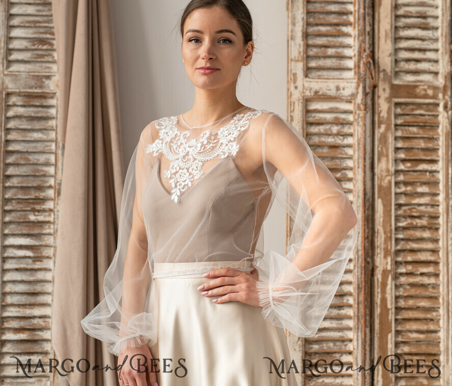 BRIDE bolero, robes, garter LACE WEDDING BOLERO Ivory Lace Wedding bolero long sleeve, Shrug Women Wedding, Bridal Backless Coverup, Ivory Blouse for Bride, Bridal Lace Blouse, dress capalet