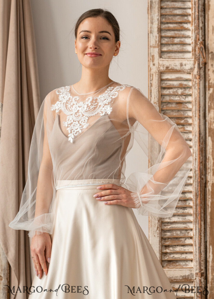 BRIDE bolero, robes, garter LACE WEDDING BOLERO Ivory Lace Wedding bolero long sleeve, Shrug Women Wedding, Bridal Backless Coverup, Ivory Blouse for Bride, Bridal Lace Blouse, dress capalet