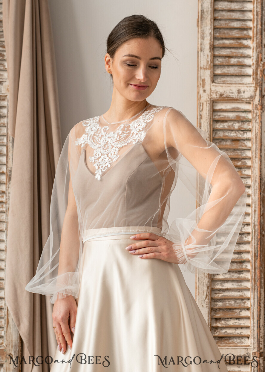 BRIDE bolero, robes, garter LACE WEDDING BOLERO Ivory Lace Wedding bolero long sleeve, Shrug Women Wedding, Bridal Backless Coverup, Ivory Blouse for Bride, Bridal Lace Blouse, dress capalet