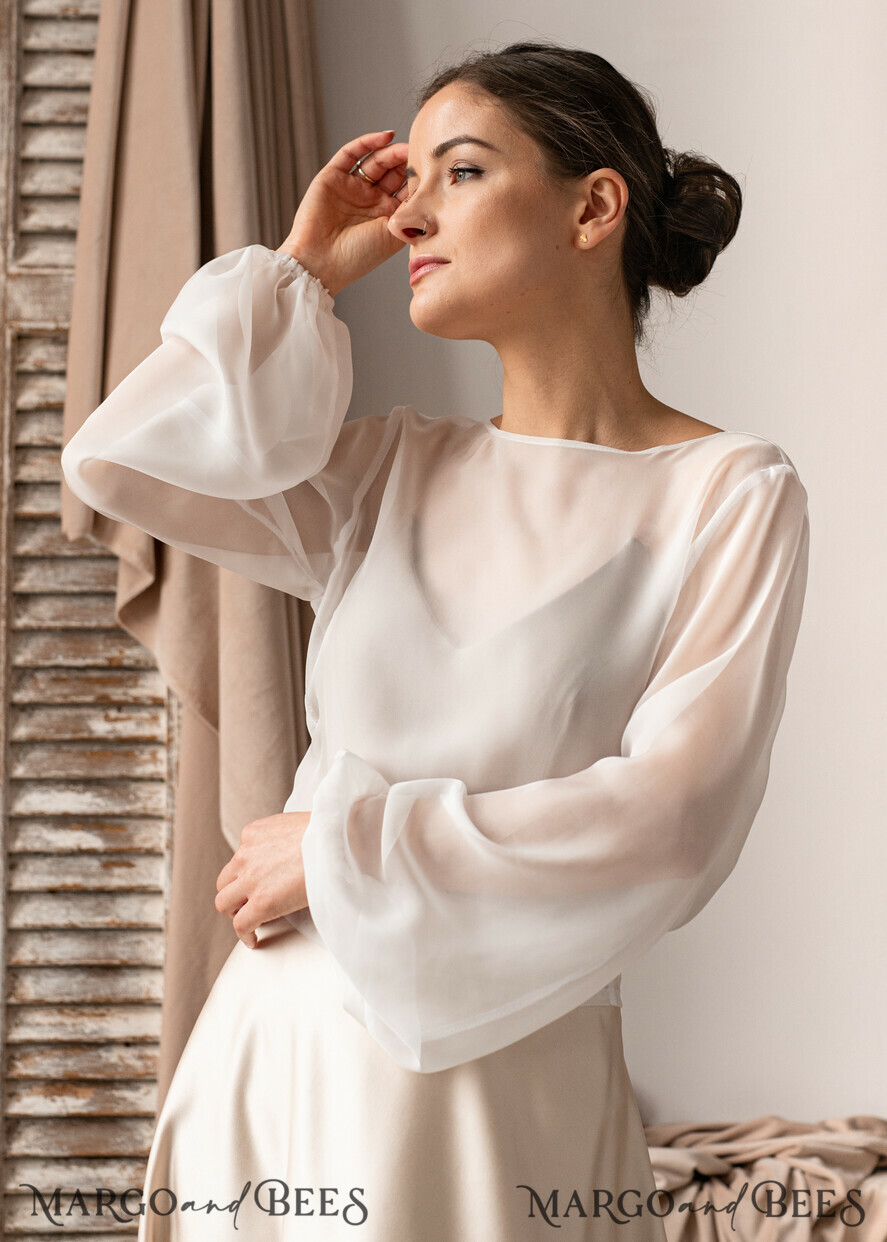 BRIDE bolero, robes, garter LACE WEDDING BOLERO Ivory Silk Wedding bolero long sleeve, Shrug Women Wedding, Bridal Modest Coverup, Boho Blouse for Bride, Bridal Lace Blouse, dress capalet