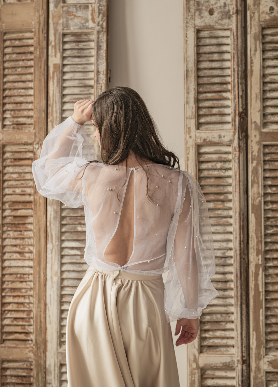 BRAUT Bolero, Kleider, Strumpfband SPITZEN HOCHZEITSBOLERO Elfenbein Tüll Beaded Hochzeitsbolero mit langen Ärmeln, Shrug Frauen Hochzeit, Braut Coverup mit Perlen, Elfenbein Bluse für die Braut, Braut Tüll Bluse, Kleid Capalet