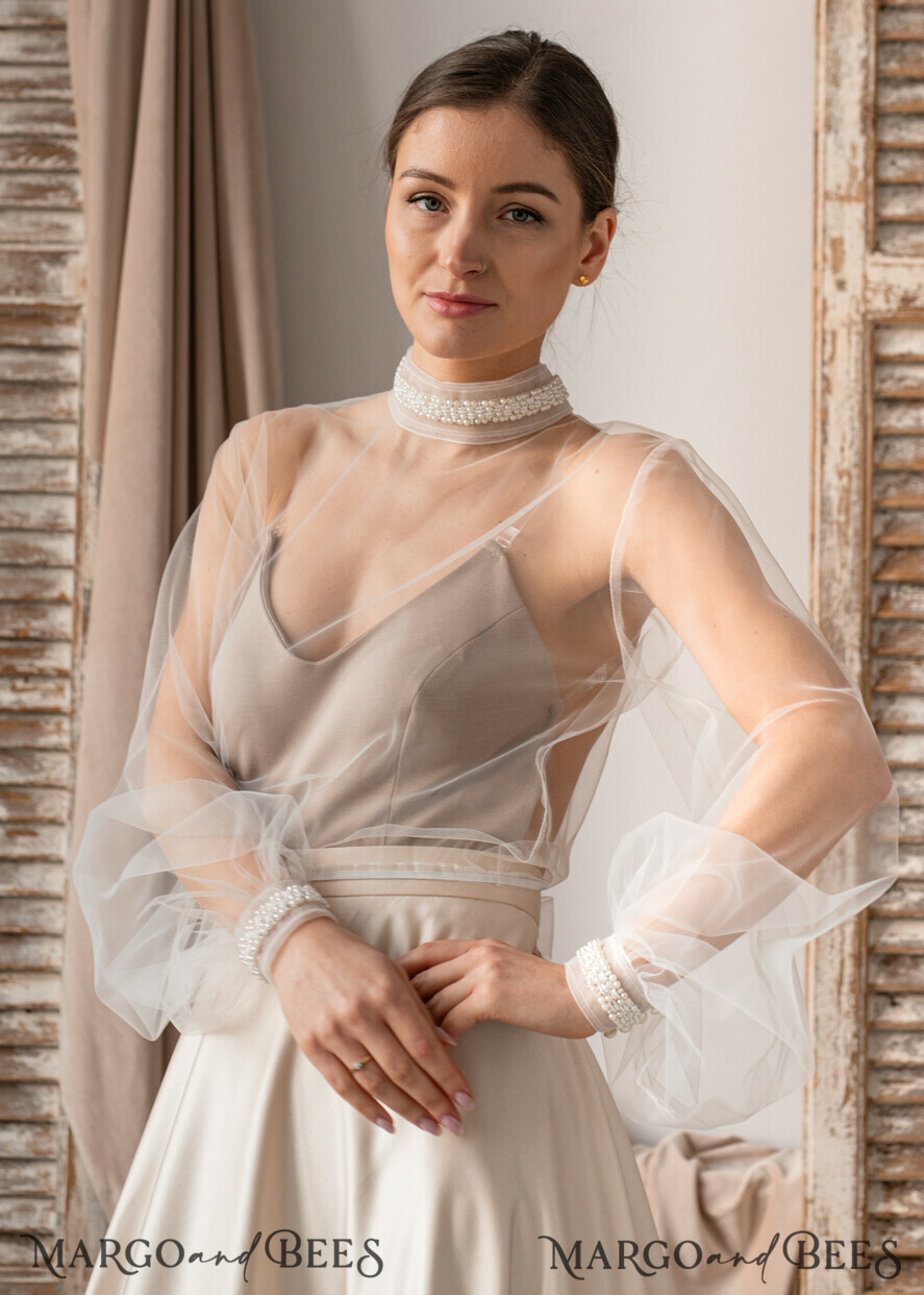 BRIDE bolero, robes, garter LACE WEDDING BOLERO Ivory tulle Wedding bolero puff sleeve, Shrug Women Wedding, Bridal Coverup, Ivory Blouse for Bride, Bridal Tulle Blouse, dress capalet