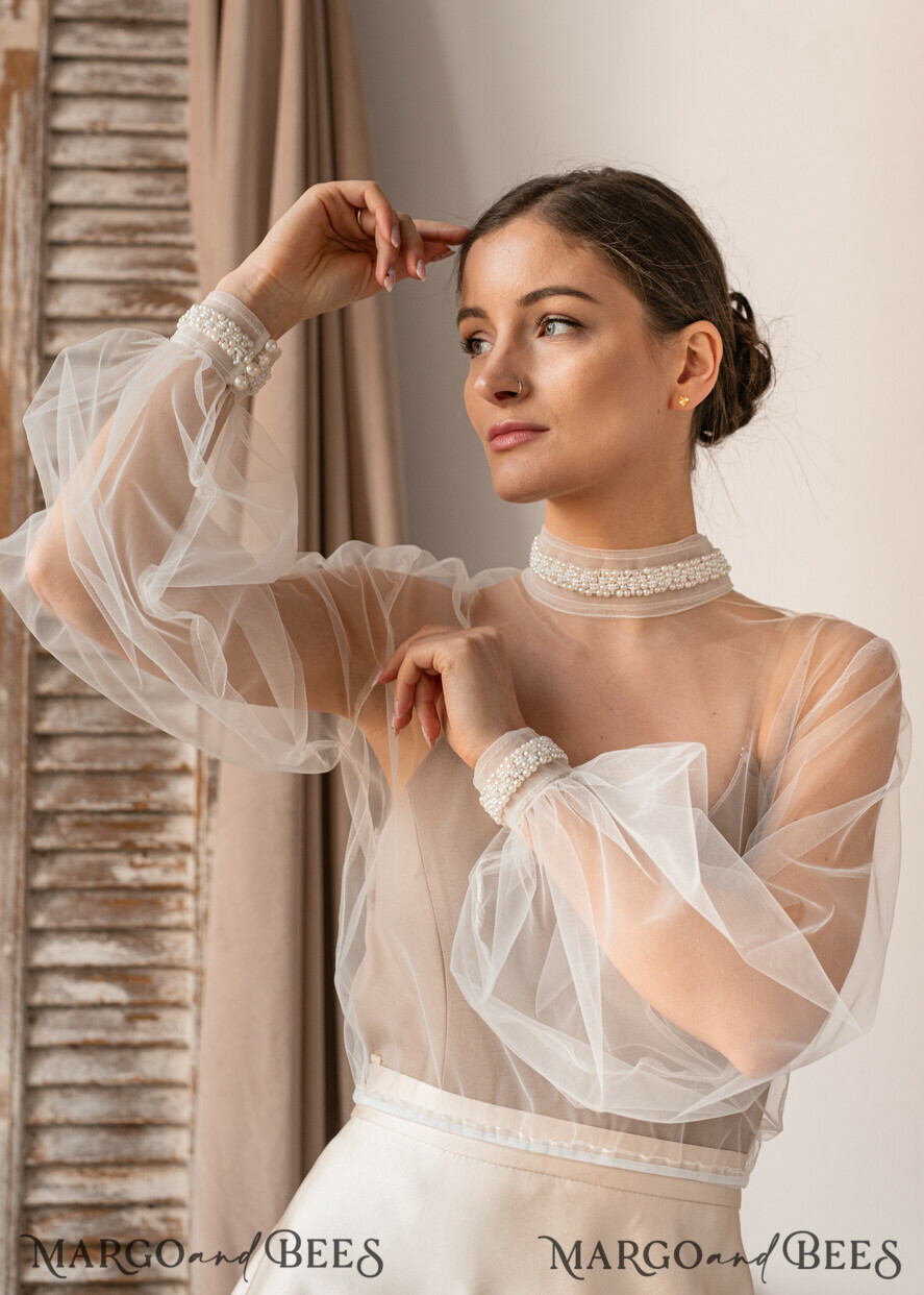 BRIDE bolero, robes, garter LACE WEDDING BOLERO Ivory tulle Wedding bolero puff sleeve, Shrug Women Wedding, Bridal Coverup, Ivory Blouse for Bride, Bridal Tulle Blouse, dress capalet