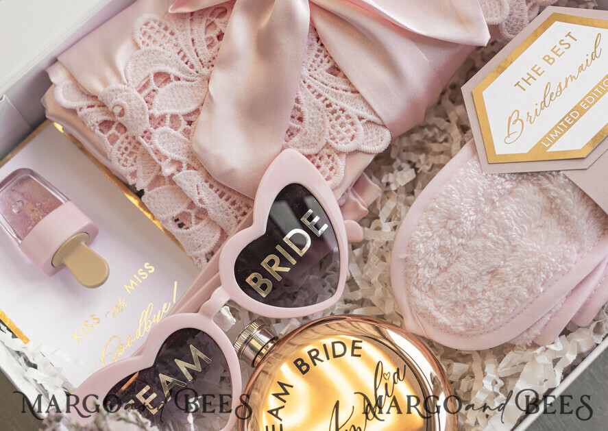 BRIDESMAID/BEST MAN BOX bridesmaid proposal box Personalized Bridesmaid Proposal Box with Robe, Complete Maid of Honour Box, Blush Will You Be My Bridesmaid box set