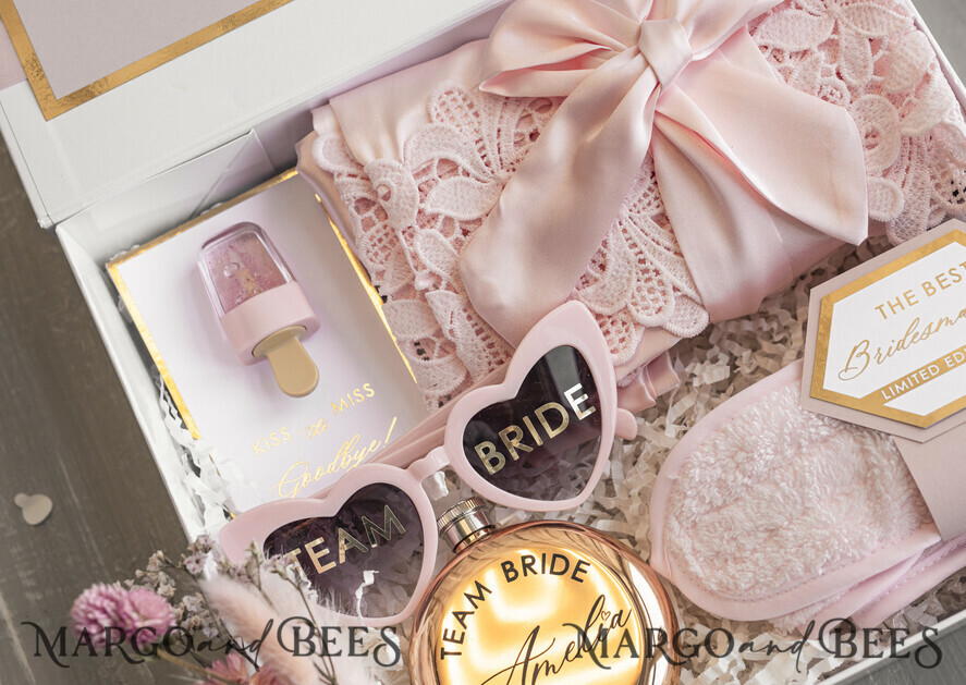 BRIDESMAID/BEST MAN BOX bridesmaid proposal box Personalized Bridesmaid Proposal Box with Robe, Complete Maid of Honour Box, Blush Will You Be My Bridesmaid box set