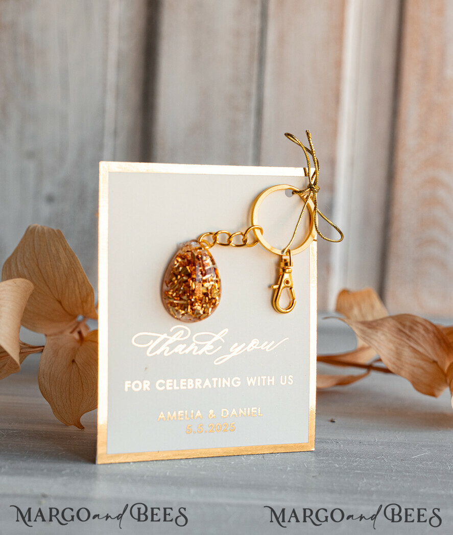 WEDDING FAVORS Resin Custom Resin Keychain Wedding Favors For Guests in bulk Custom Resin glamour golden Keychain, Golden personalised Thank you gifts Teardrop Keychain with Gold-Plated Stainless Steel Hardware