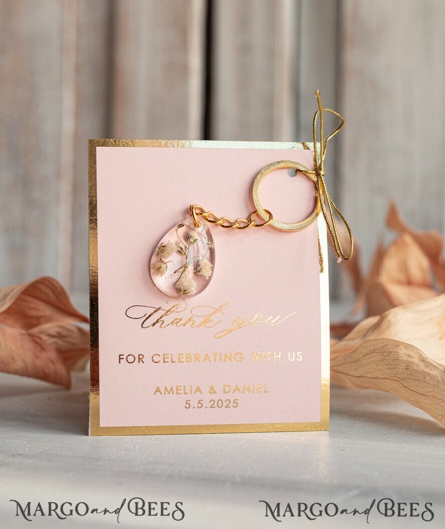 WEDDING FAVORS Resin Custom Resin Keychain Wedding Favors For Guests in bulk Custom Resin Keychain with heart, Golden personalised Thank you gifts Teardrop Keychain with Gold-Plated Stainless Steel Hardware