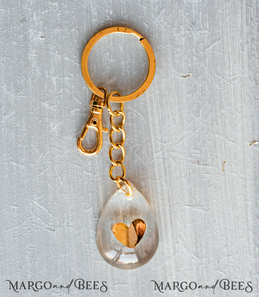 WEDDING FAVORS Resin Custom Resin Keychain Wedding Favors For Guests in bulk Custom Resin modern mirror heart Keychain, Golden personalised Thank you gifts Teardrop Keychain with Gold-Plated Stainless Steel Hardware