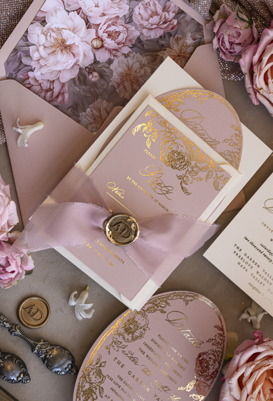 WEDDING INVITATIONS Vintage Baroque Vintage Baroque Wedding Invitation suite Beige Golden Fine art Roses Wedding Invitations with rsvp Victorian wedding crest Chinoiserie Invites Royal Ornamental frame
