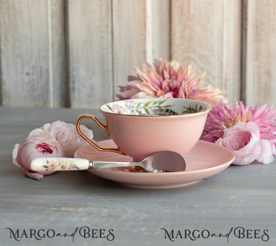 Geschenke zum Muttertag Geschenkset mit Tasse Geschenkbox mit Tasse – Tee & Kaffee Set für Mama mit Schokolade, Honig & Kerze
