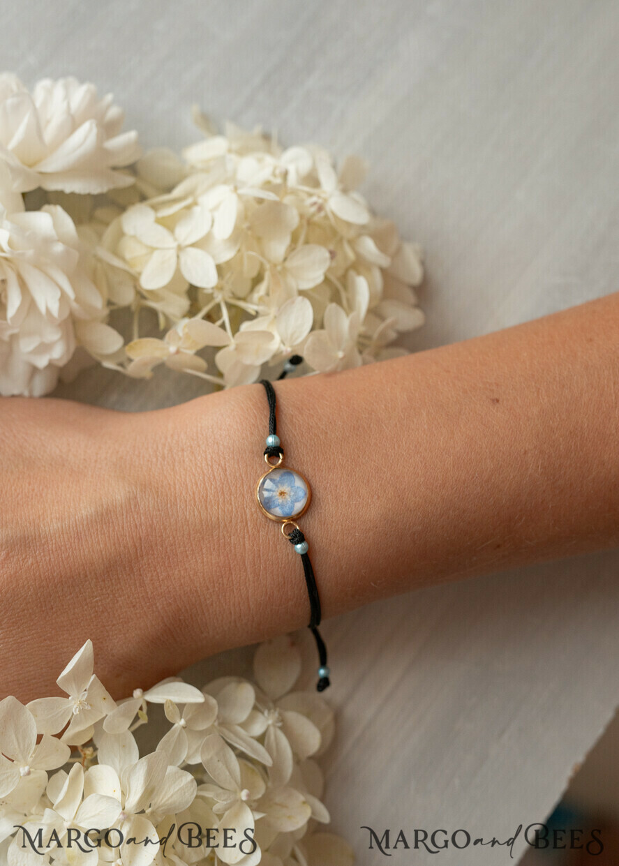 Geschenke zum Muttertag Schmuck für Mama zum Muttertag Geschenk für Mama – Armband mit Vergissmeinnicht-Blume in Geschenkbox mit Widmung