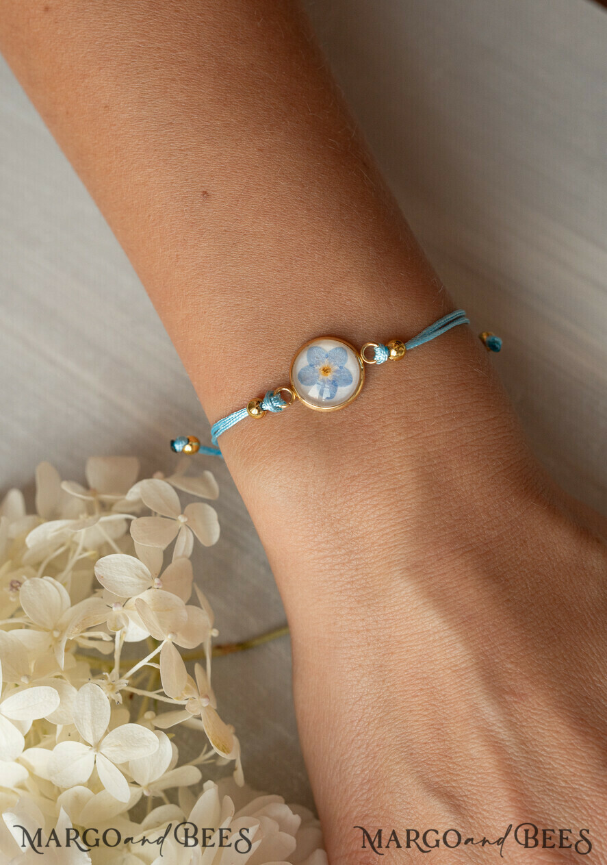 Geschenke zum Muttertag Schmuck für Mama zum Muttertag Geschenk für Mama – Armband mit Vergissmeinnicht-Blume in Geschenkbox mit Widmung