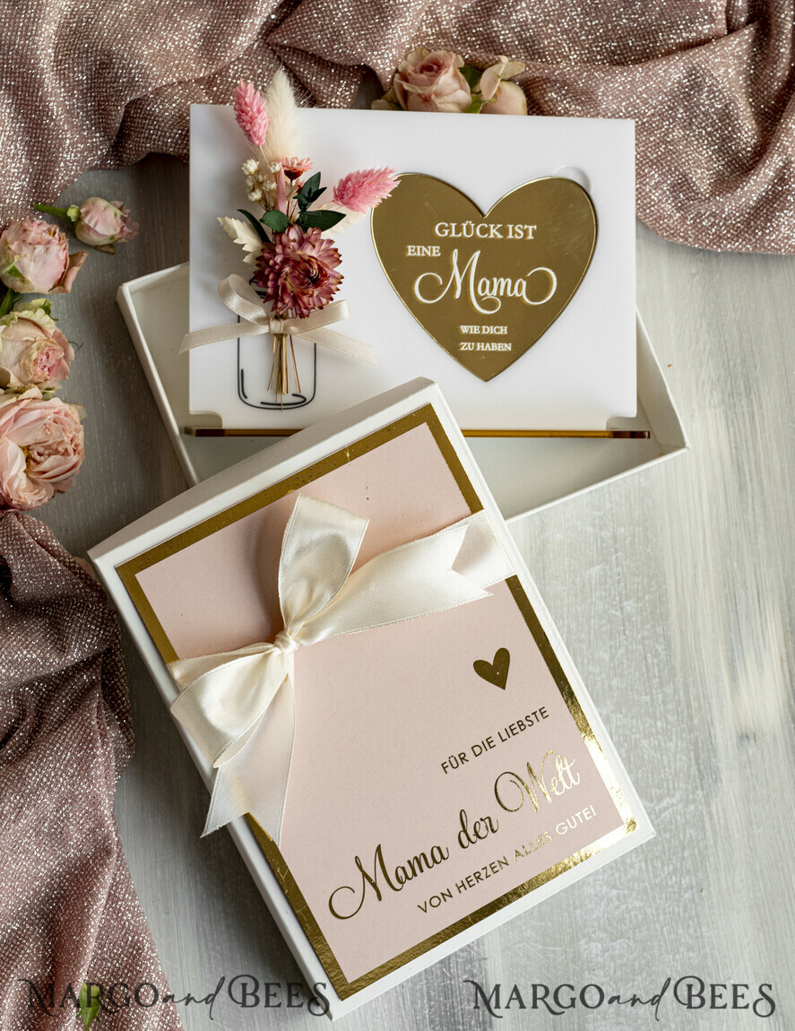 Geschenke zum Muttertag Grußkarten für Mama Statuette mit Widmung für Mama – Geschenk in eleganter Box mit Trockenblumen & Herz. Geschenk zum Muttertag. Geschenkidee zum Muttertag.