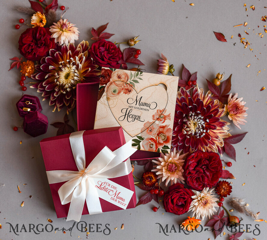 Geschenke zum Muttertag Grußkarten für Mama Holzkarte mit Herz in Geschenkbox – Muttertagsgeschenk mit Widmung, Blumen & Wachssiegel